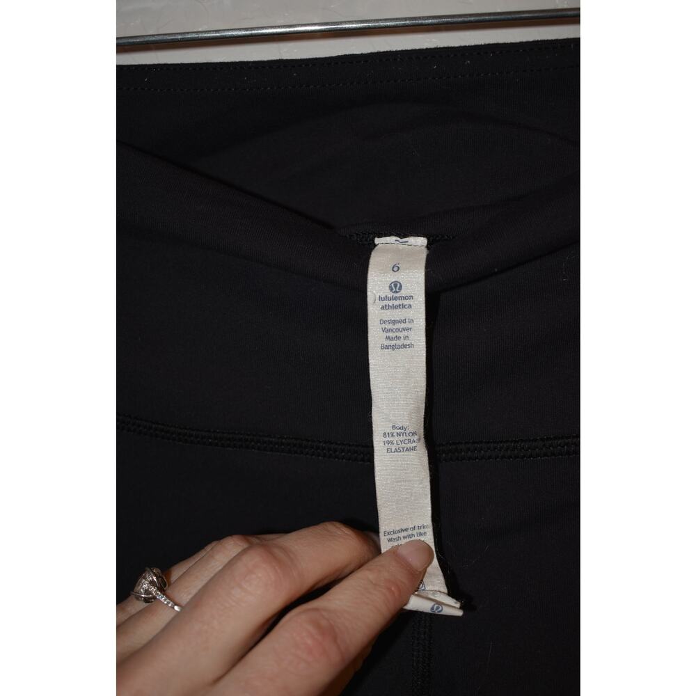 Lululemon Black Basic Legging Size 6 - image 3